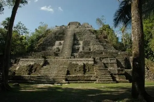 Ruínas da cidade de Lamanai