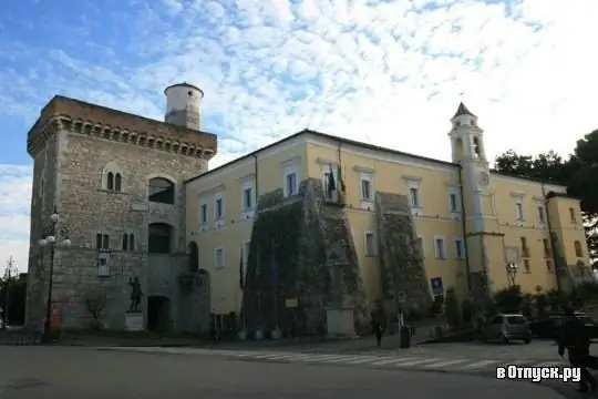 Rocca dei Rettori slott