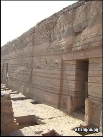 Tombs of the nobility