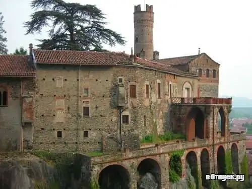 Castell de Villars Dora