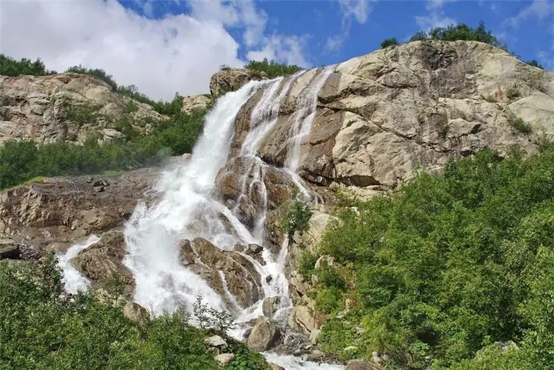 foto: cascate di Dombai