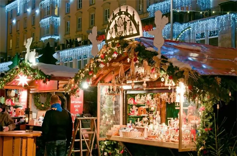 larawan: Flea market sa Karlovy Vary