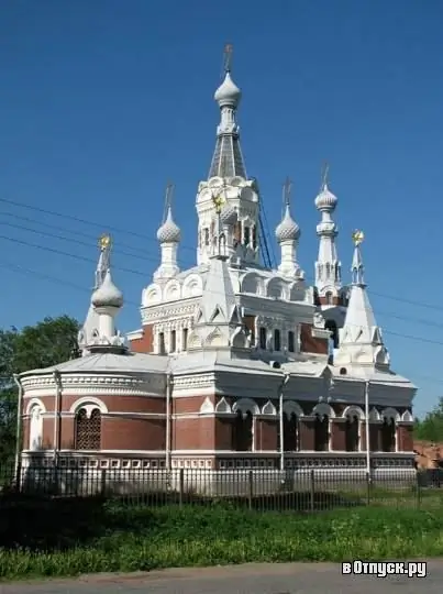 Katedral Nicholas the Wonderworker untuk mengenang Maharaja Paul I