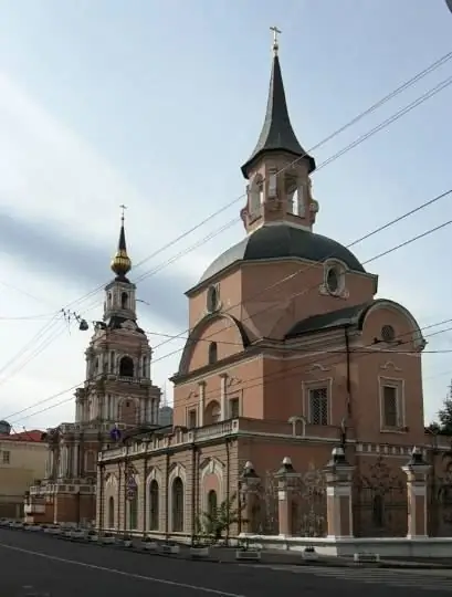 Kanisa la Peter na Paul huko Novaya Basmannaya Sloboda