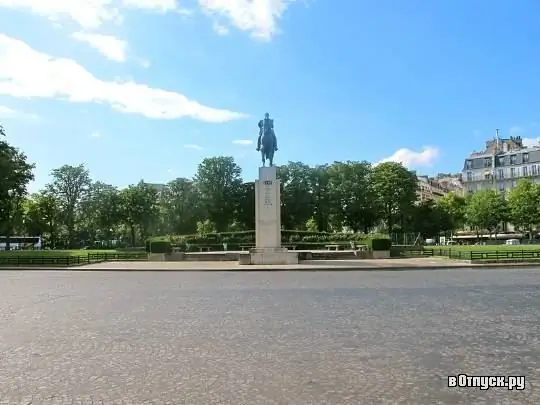 Trocadero square