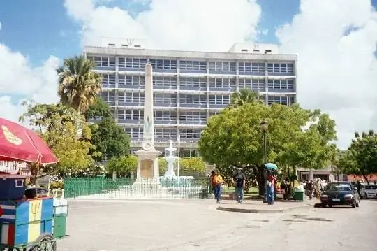 Plaça dels Herois Nacionals