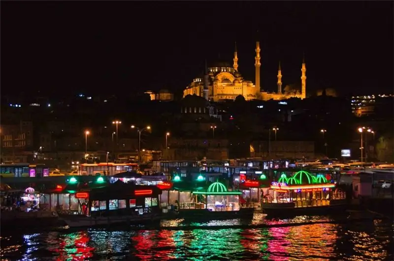 foto: vida nocturna de Estambul