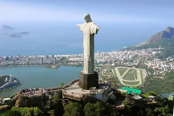 Statue of Christ the Redeemer